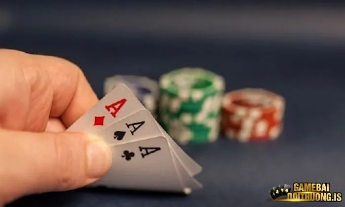 bài cào Iwinclub Tố thêm tiền đúng lúc giúp tăng cơ hội thắng lớn đơn giản