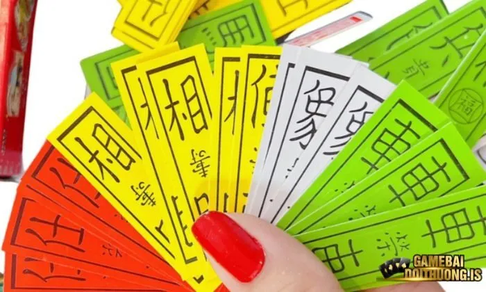 Tứ sắc mayclub Sẽ có tổng cộng 112 lá bài để tham gia trò chơi