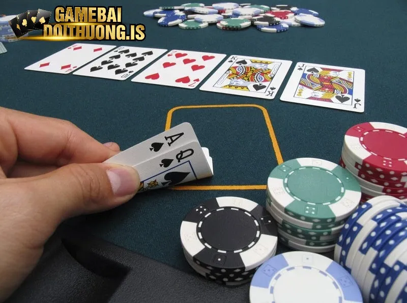 Chú ý nắm bắt bộ bài của đối thủ